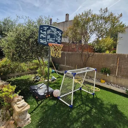 Grande Avec Piscine Proche Des Plages Du Villa La Garde (Var)